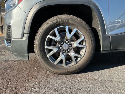 Used 2020 GMC Acadia SLE w/ Driver Convenience Package image 26