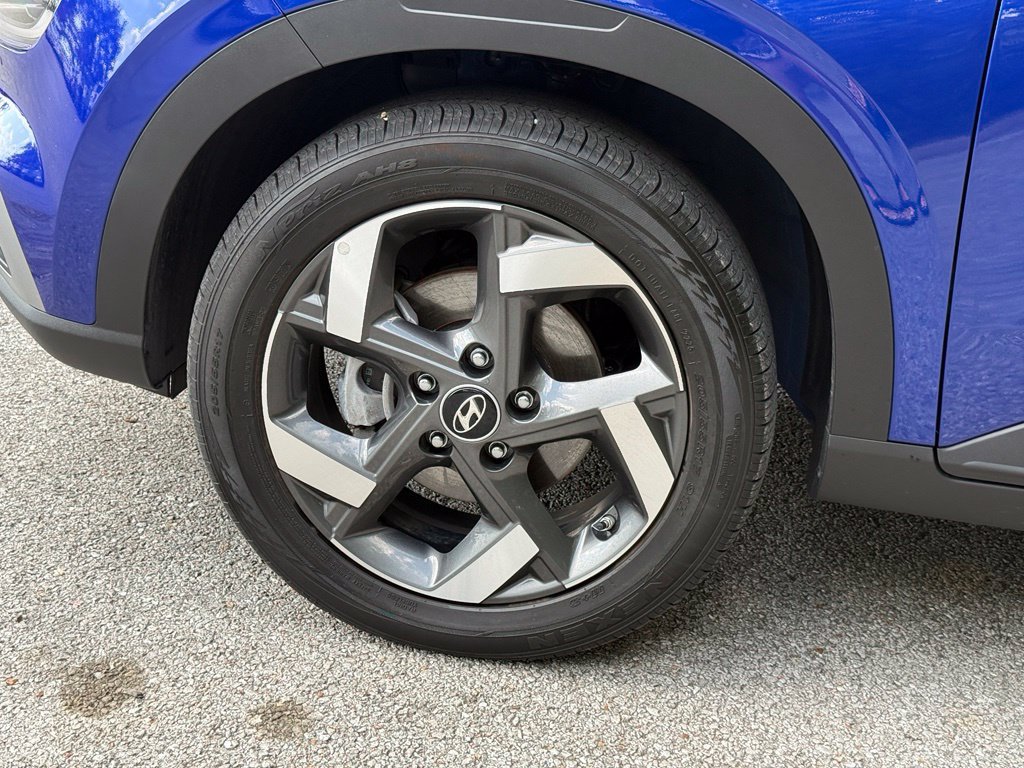 Certified 2026 Hyundai Venue SEL FWD image 43