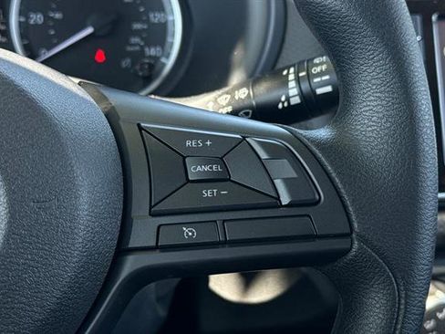 New 2025 Nissan Kicks Play S image 25