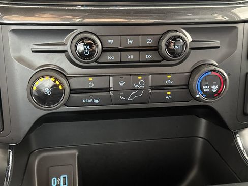 Used 2021 Ford F150 XL w/ STX Appearance Package RWD image 19