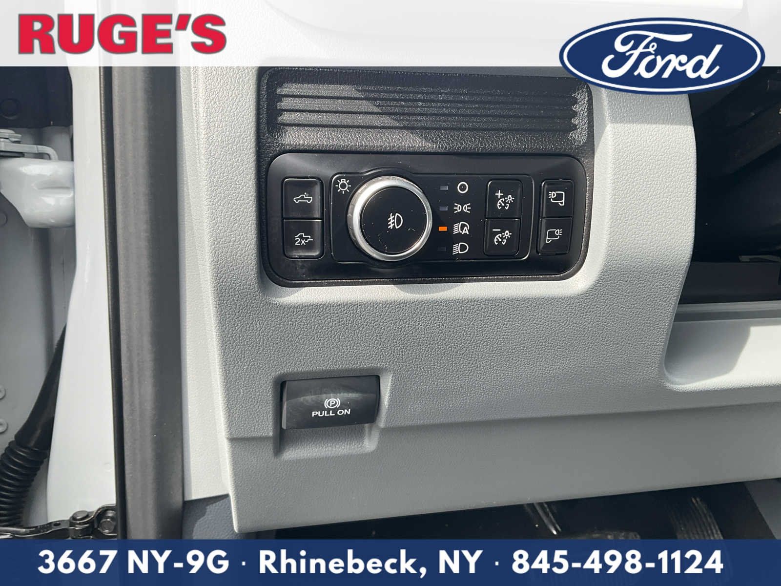 Used 2025 Ford F350 XLT w/ Black Appearance Package AWD/4WD image 20