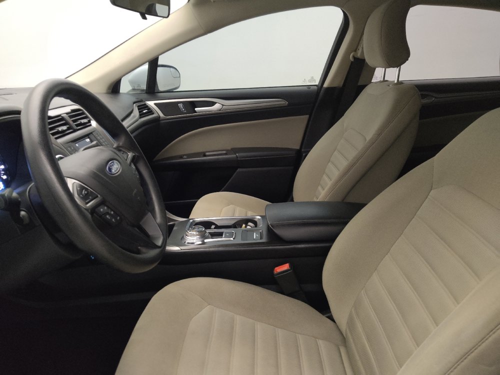 Used 2018 Ford Fusion S FWD image 17