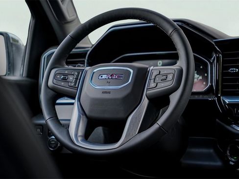 New 2026 GMC Sierra 1500 SLT image 24