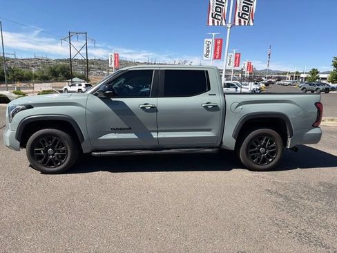 Used 2024 Toyota Tundra Limited AWD/4WD image 4
