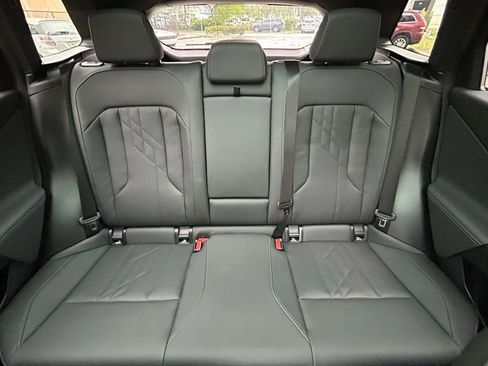 Used 2025 BMW X3 xDrive30i AWD/4WD image 13