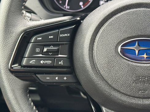 Certified 2025 Subaru Forester Premium AWD/4WD image 17