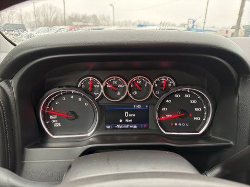 Used 2020 Chevrolet Silverado 1500 RST image 12