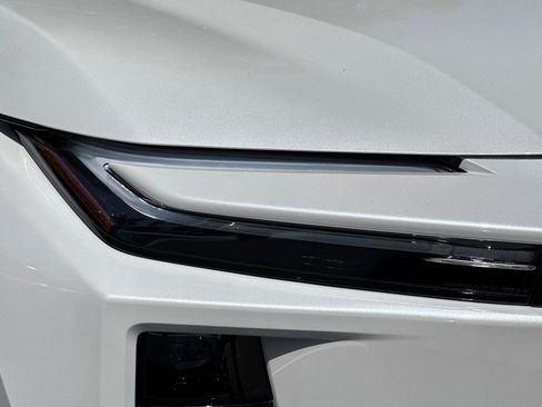 New 2026 Toyota C-HR AWD/4WD image 29