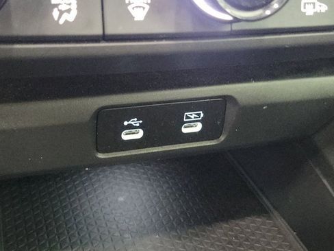 Certified 2024 Honda Accord EX image 29