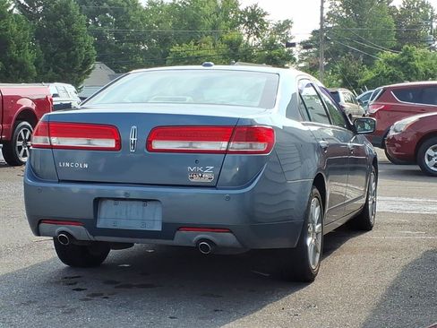 Used 2011 Lincoln MKZ FWD image 4