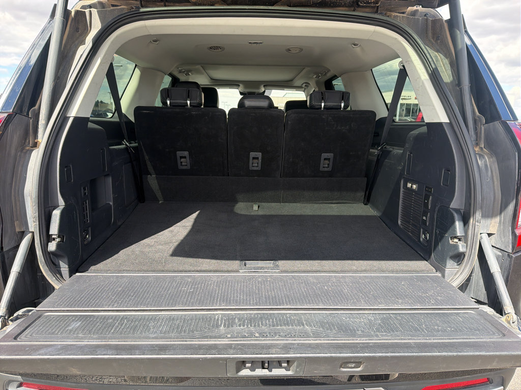 Used 2025 Ford Expedition Max Platinum AWD/4WD image 13