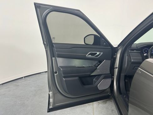 Used 2021 Land Rover Range Rover Velar R-Dynamic HSE AWD/4WD image 15