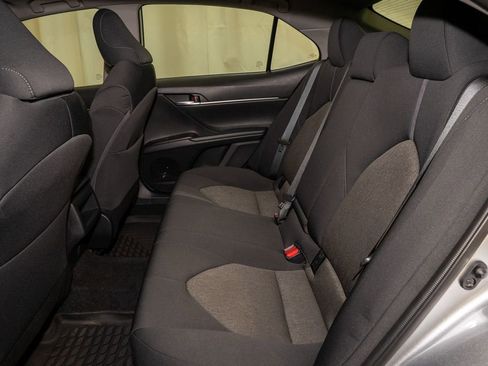 Used 2023 Toyota Camry LE image 7