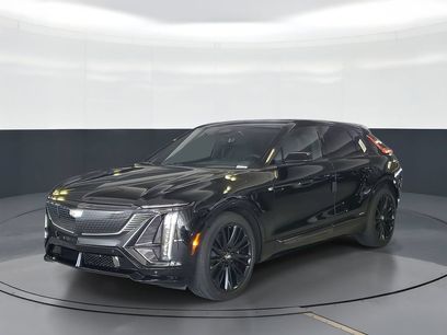 New 2026 Cadillac Lyriq V w/ LPO, Bronce Accent Package