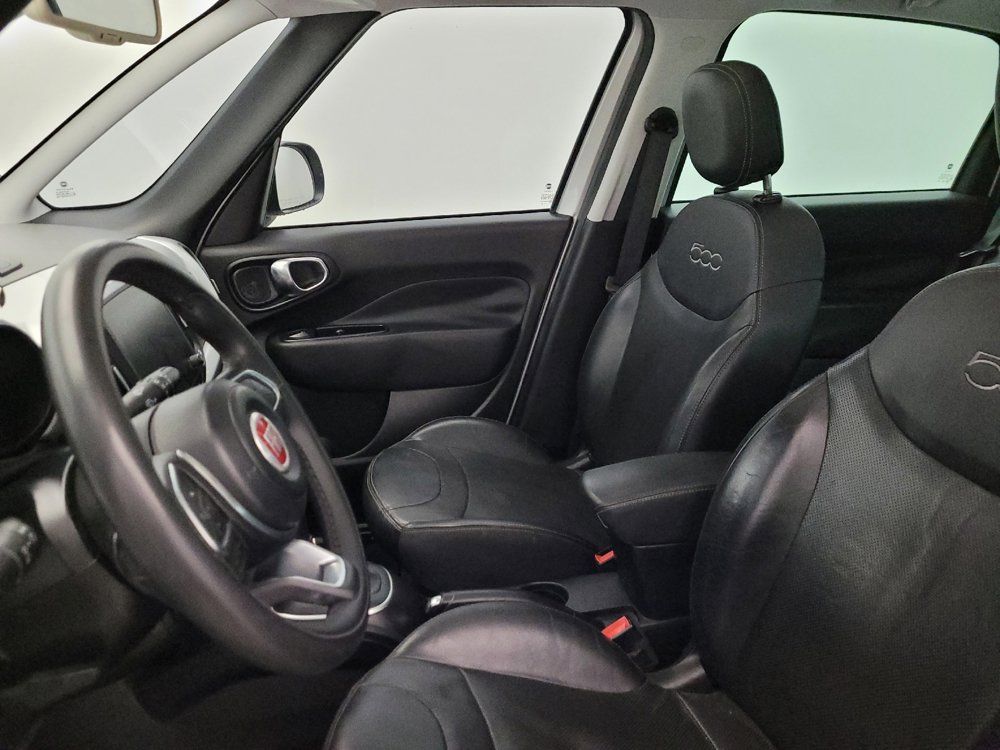 Used 2019 FIAT 500L Lounge FWD image 17