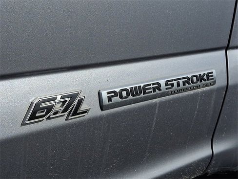 Used 2021 Ford F250 XLT w/ XLT Premium Package image 32