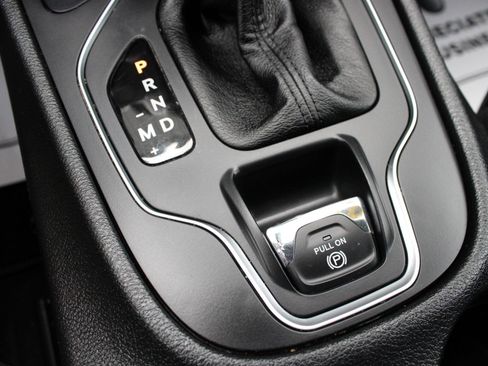 Used 2022 Jeep Cherokee Latitude Lux AWD/4WD image 47