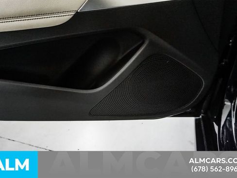 Used 2025 Genesis G70 2.5T RWD image 51