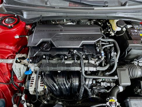 Used 2025 Kia K4 LXS image 33