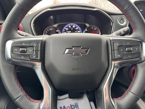 Certified 2025 Chevrolet Blazer RS image 17