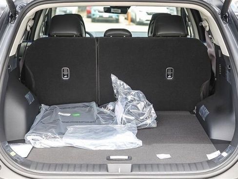 Certified 2026 Kia Sportage EX w/ EX Panoramic Sunroof Package image 27