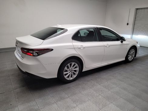 Used 2022 Toyota Camry LE FWD image 10