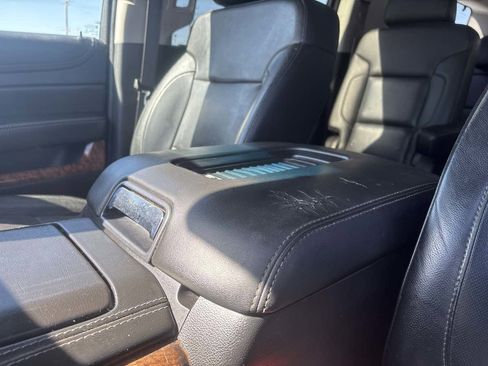 Used 2016 Chevrolet Suburban LTZ image 20