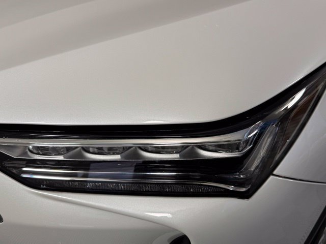 Used 2024 Acura MDX w/ Advance Package AWD/4WD image 12