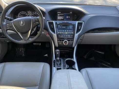 Used 2018 Acura TLX image 16