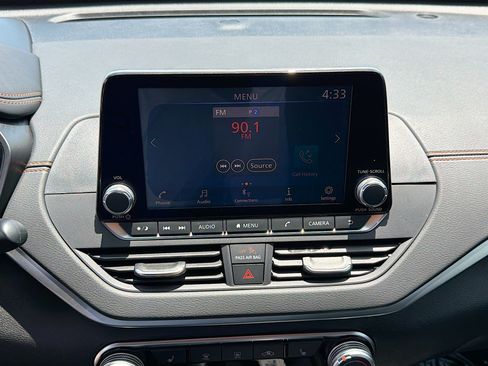 Used 2020 Nissan Altima 2.5 SR w/ Premium Package FWD image 28