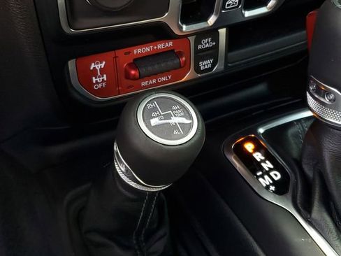 Used 2024 Jeep Wrangler Unlimited Rubicon image 20