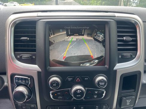 Used 2017 RAM 1500 Big Horn AWD/4WD image 15