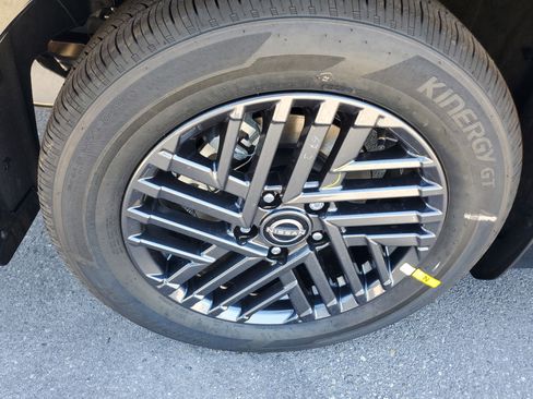 New 2026 Nissan Sentra SV image 8