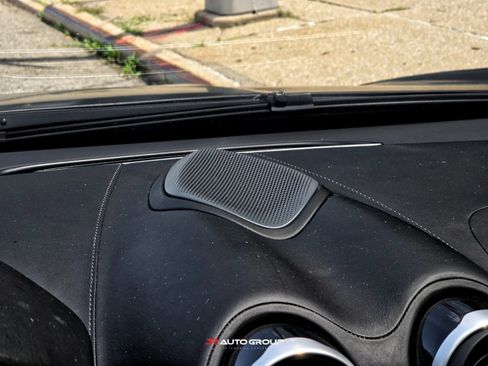 Used 2020 McLaren GT RWD image 52