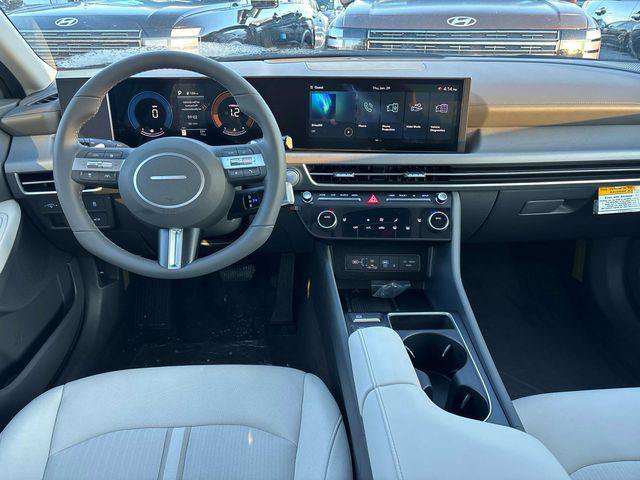 New 2026 Hyundai Sonata SEL FWD image 6