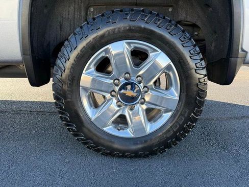 Used 2021 Chevrolet Silverado 3500 LTZ w/ LTZ Premium Package image 17