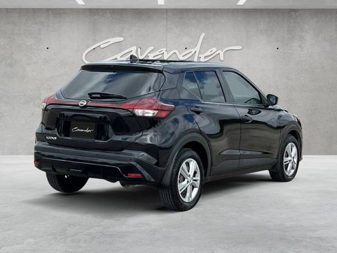 Certified 2022 Nissan Kicks S FWD image 16
