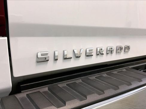 Used 2018 Chevrolet Silverado 1500 LTZ AWD/4WD image 29