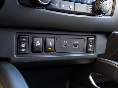 New 2026 Nissan Frontier SV w/ All-Weather Content Package AWD/4WD image 20
