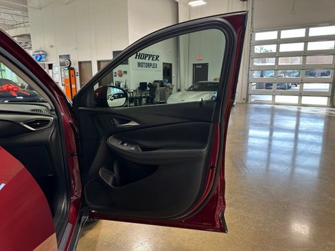 Used 2023 Buick Encore GX Select w/ Safety Package II FWD image 37