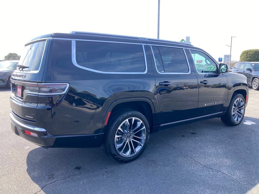 New 2024 Jeep Grand Wagoneer L Series III w/ Rear Seat Video Group 1 AWD/4WD image 5