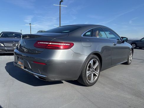 Used 2018 Mercedes-Benz E 400 Coupe image 5