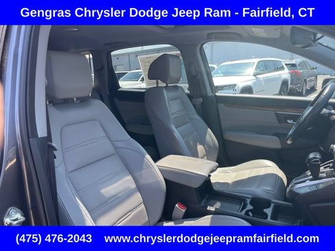 Used 2017 Honda CR-V Touring image 17