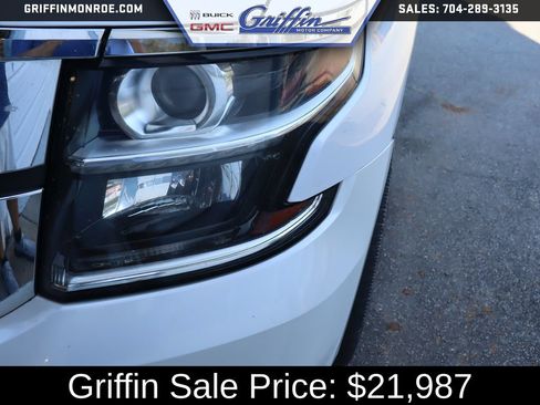 Used 2018 Chevrolet Tahoe Premier AWD/4WD image 9