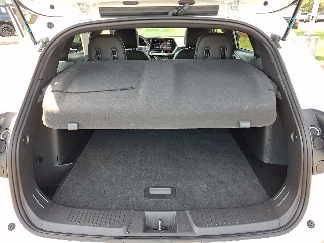 Used 2025 Chevrolet Trax RS w/ Driver Confidence Package FWD image 28