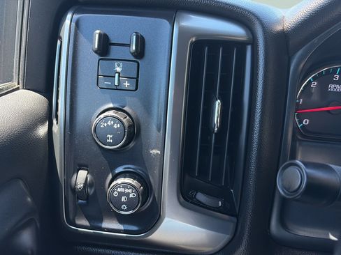 Used 2018 Chevrolet Silverado 2500 LT w/ All Star Edition AWD/4WD image 22