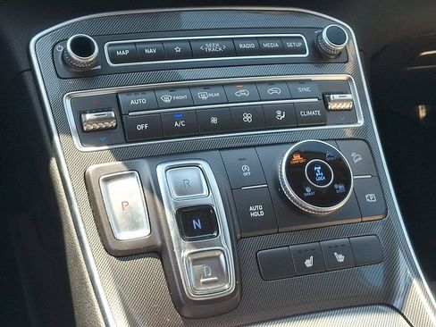 Used 2023 Hyundai Santa Fe SEL AWD/4WD image 15