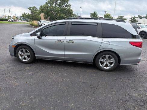 Used 2018 Honda Odyssey EX-L image 9