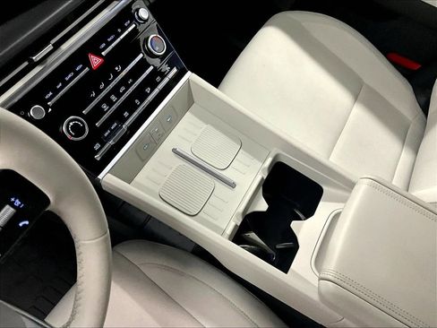 Used 2024 Hyundai Santa Fe SE image 21