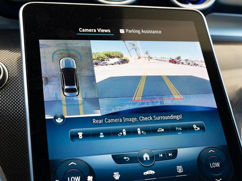 Used 2022 Mercedes-Benz C 300 4MATIC Sedan image 35